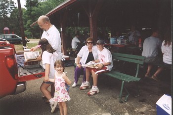 04 reunion Bill, Alex, Rachel, Gayle, Karl.jpg (29226 bytes)