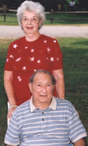 Jimmy's Family 2002.jpg (45611 bytes)